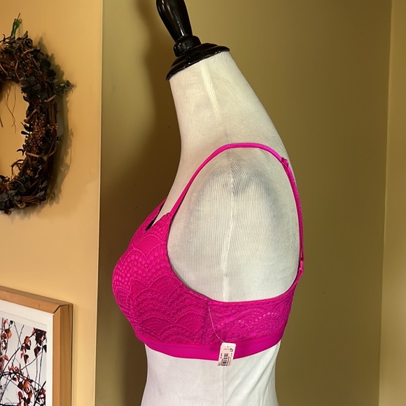 VICTORIA SECRET Size 36C PINK Barbie Wireless Lace Pad Cup Glitter Logo $69 NEW - Picture 7 of 15